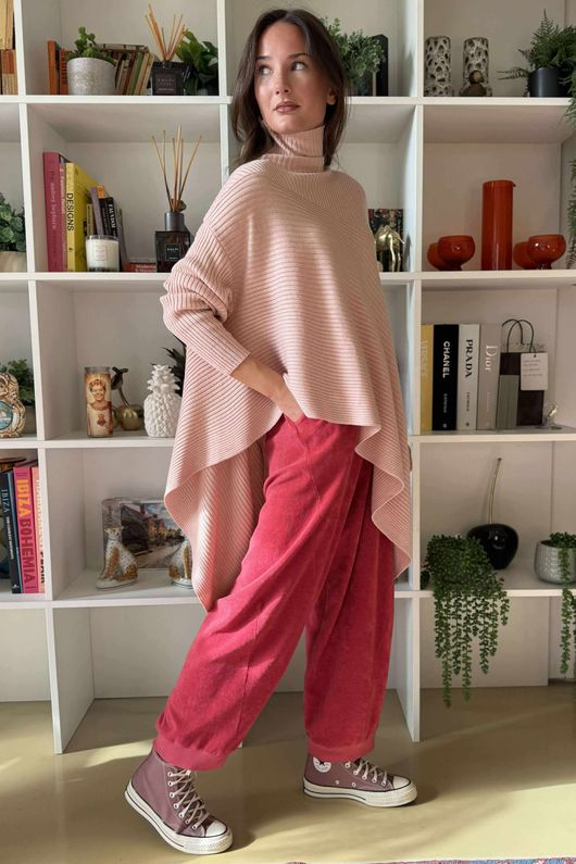 Bowie Asymmetric Turtle Neck Ribby Knit Shrimp /26 =